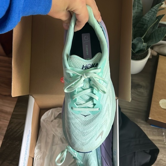Hoka Arahi 6 - Picture 4 of 6